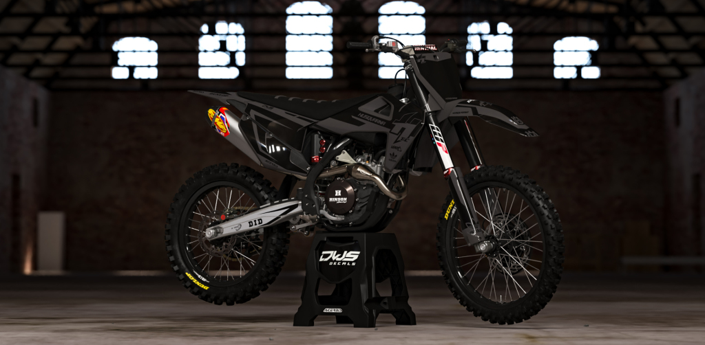 Husqvarna TE FE 2020 Model 1 set Gehele stickerset bestaande uit - Radiaset (2 delig) - Nummerset (5 delig) - Trimset (9 delig) Complete decasl kit consisting off - decals Radiator kit - decals side panels - decals Trimkit DWS Decals DWSDecals stickerset