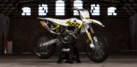 Husqvarna TE FE 2020 Model 1 set Gehele stickerset bestaande uit - Radiaset (2 delig) - Nummerset (5 delig) - Trimset (9 delig) Complete decasl kit consisting off - decals Radiator kit - decals side panels - decals Trimkit DWS Decals DWSDecals stickerset